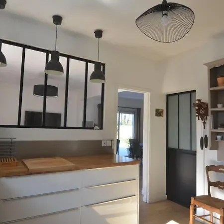 בית נופש Fantastic House With Pool *